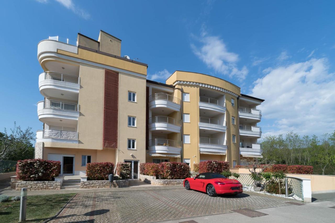 Apartment Ella